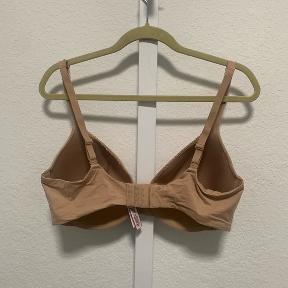 Victoria’s Secret Body by Victoria Lined Perfect Coverage Bra Size 36DDD - Picture 4 of 5